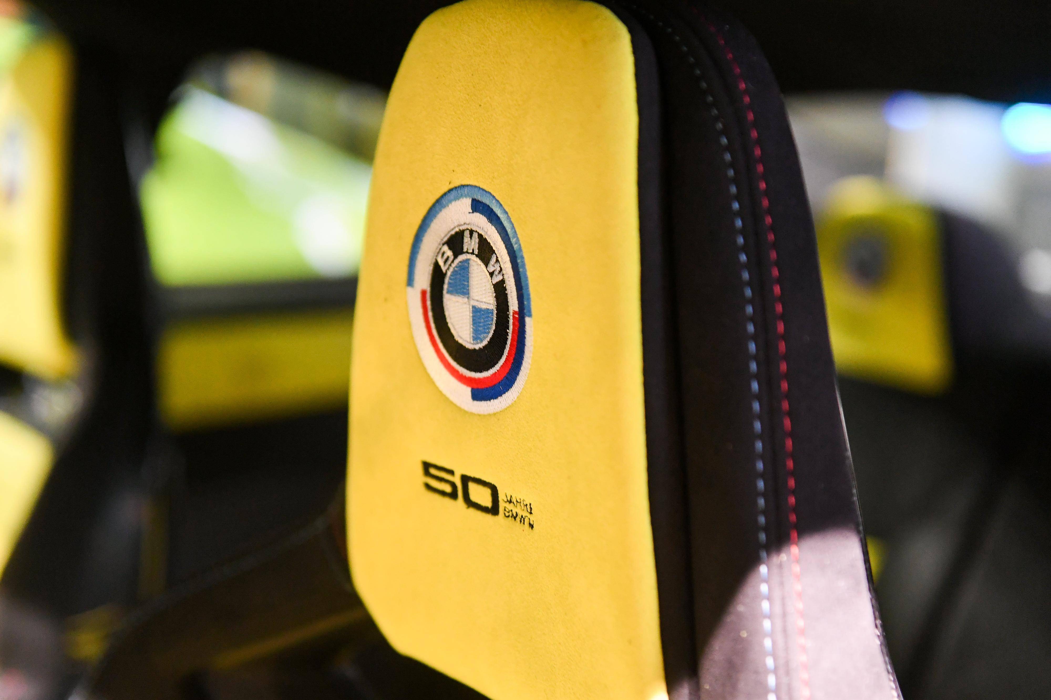 3-0-csl-alcantara-bmw-bmw-m4