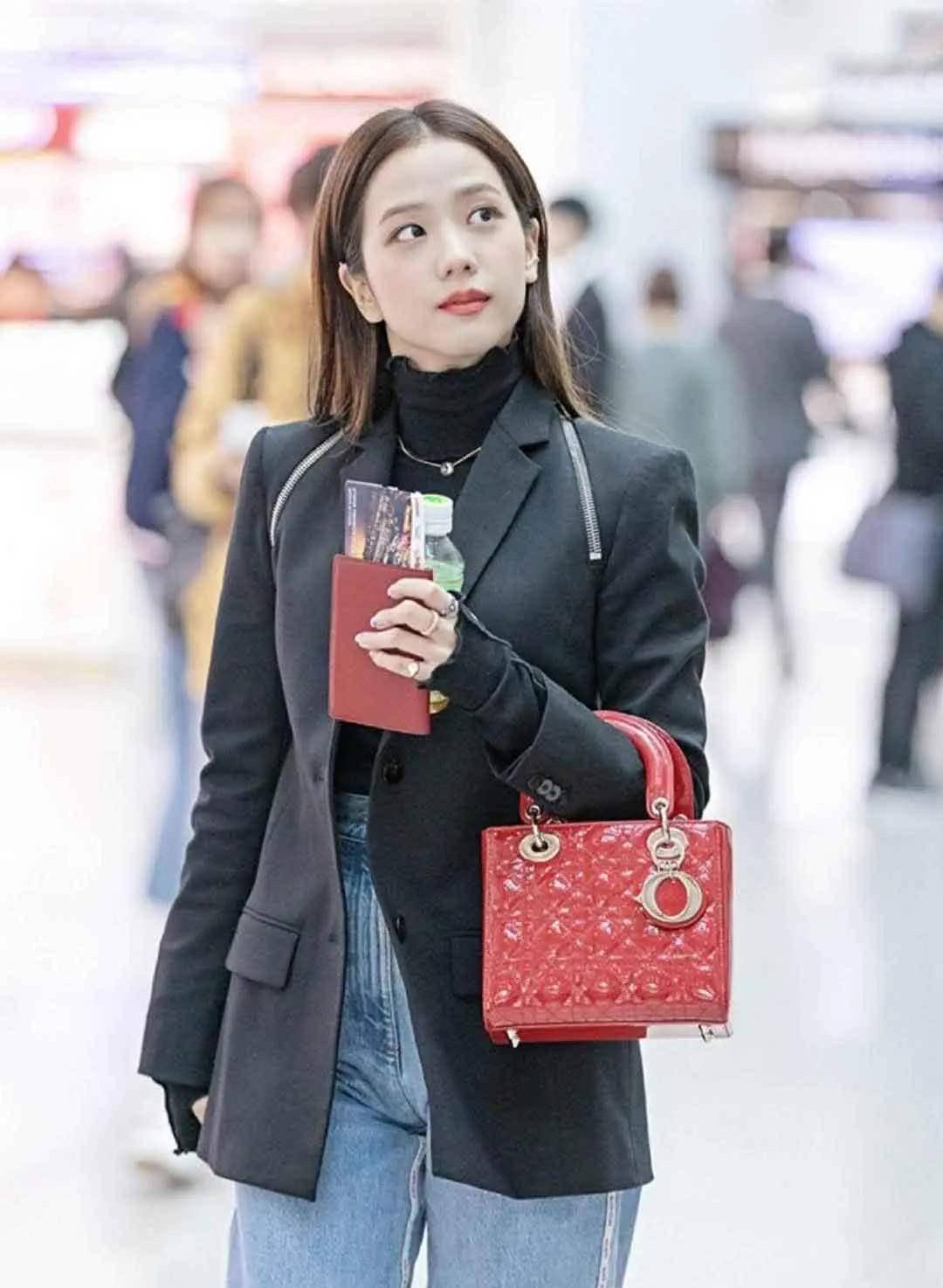 同为组合门面担当,金智秀和裴珠泫的私服大秀,你更欣赏哪一款?