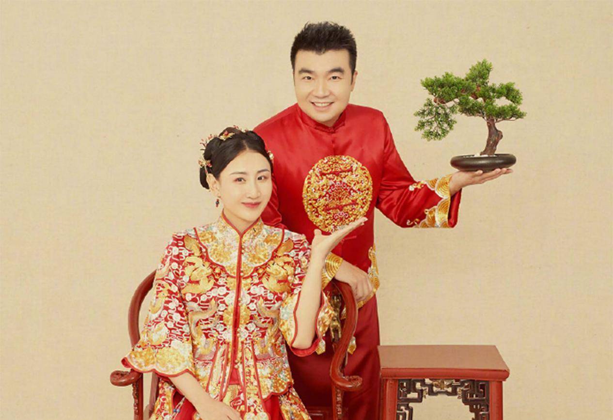 31岁体操奥运冠军,被婆婆"逼"吃肉,老公社交遭扒_何雯娜_梁超_婚礼