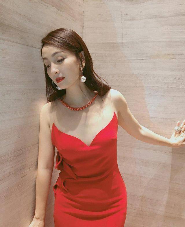 同时因为该剧陶虹与饰演猪八戒的徐峥相识,到后来