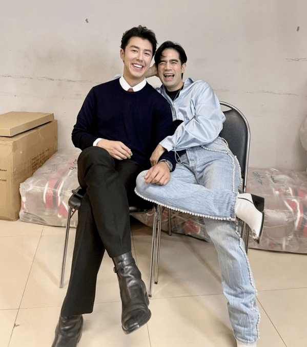 附视频丨论小九nine向"小水"告白的影响力,全泰国都在吃瓜,而小水这么