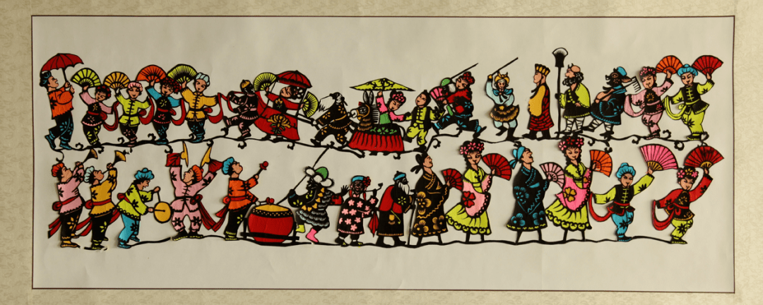 突泉剪纸可以追溯到上世纪二,三十年代,是由山东,辽宁,河北等地闯关东