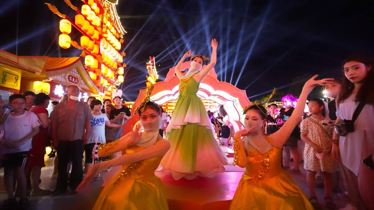 凤凰不夜城:重塑汉文化符号,创新演艺ip表达