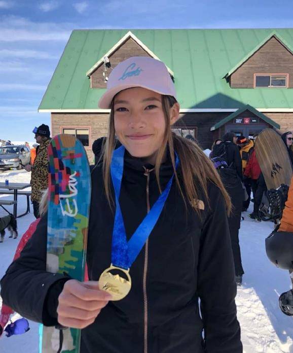 14岁已夺50个金牌后,弃美籍加中身份,谷爱凌:我要为中国拿金牌_滑雪