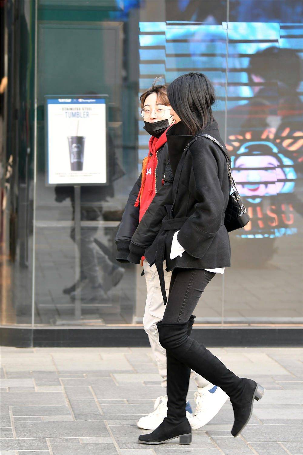 过膝靴,冬季搭配的单品,不少美女都很喜欢_风格_效果_感觉