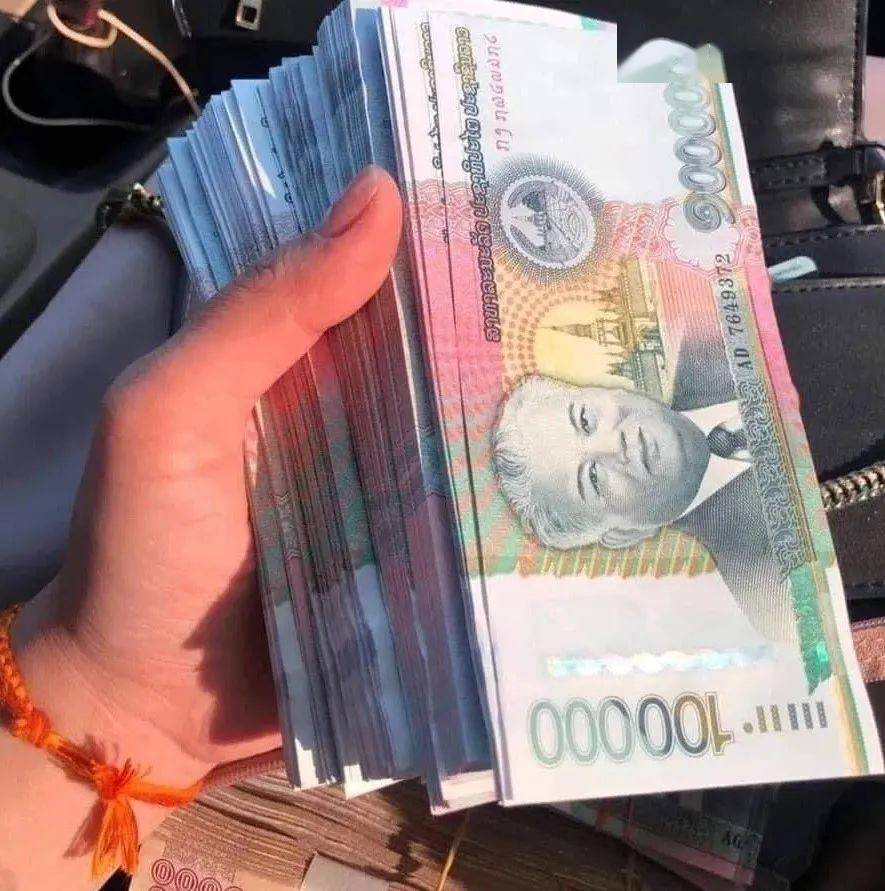 老挝磨丁，因中国而翻天覆地，人民币在这里，成为主要交易货币！_搜狐网