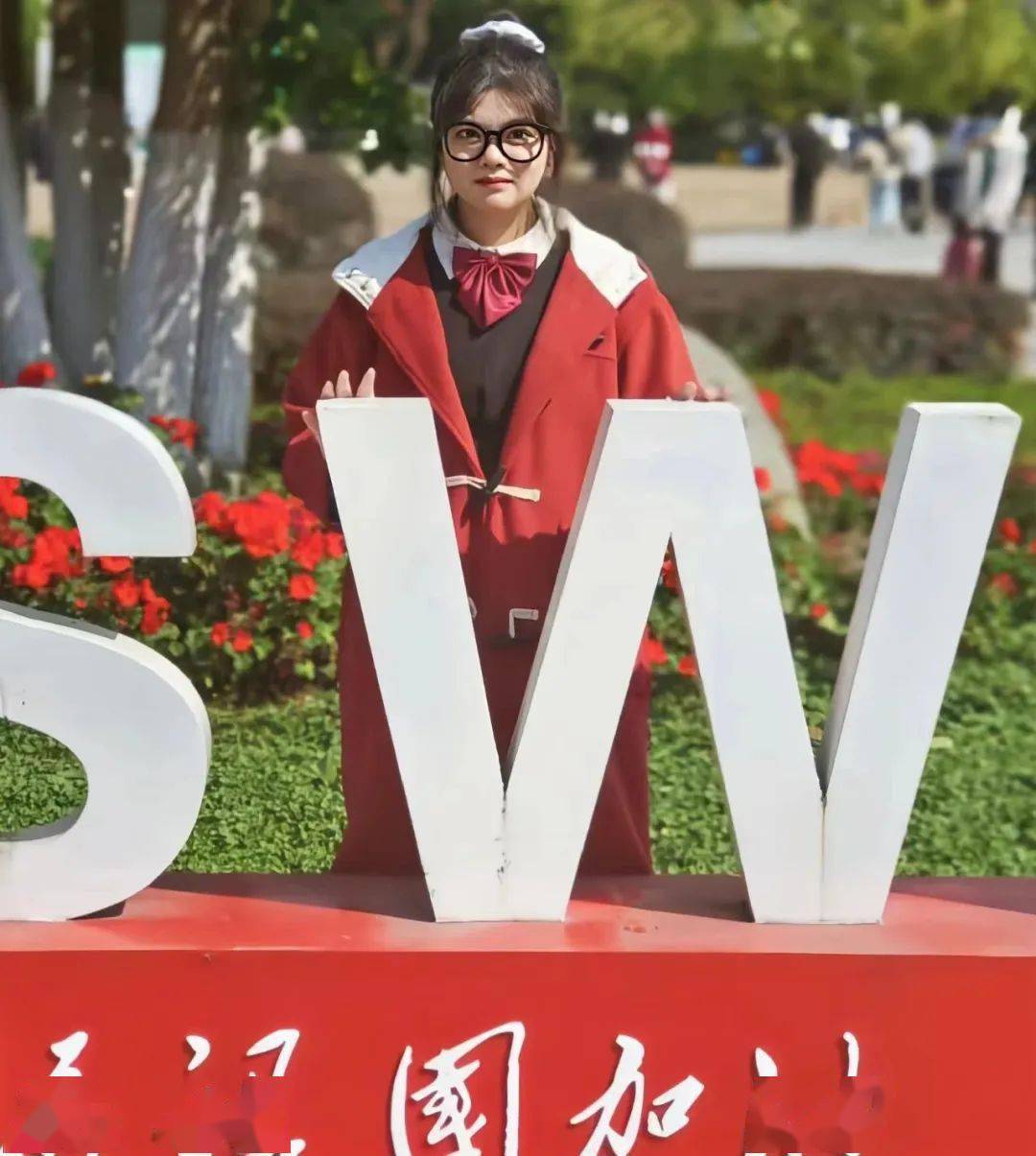 新声· 艺术院 | 四川省成都市简阳中学汪琪:少年凌云志,追梦赤子心