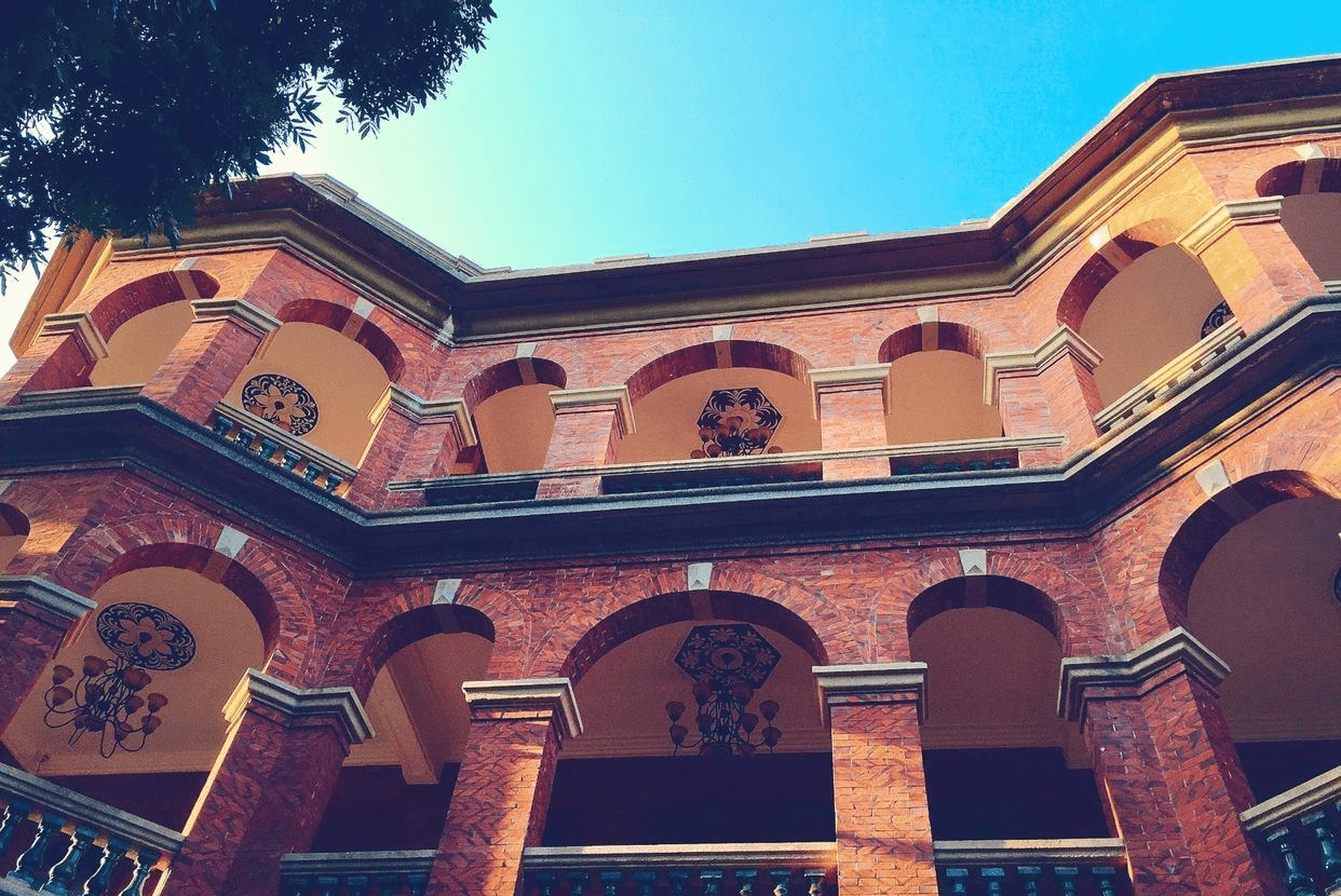 一位剃头匠发家史,后在鼓浪屿拥有上百座别墅,黄家花园就是其一_黄奕