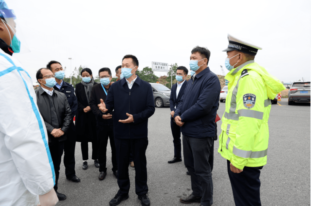 钦州港片区管委领导检查疫情防控工作_杨斌_项目