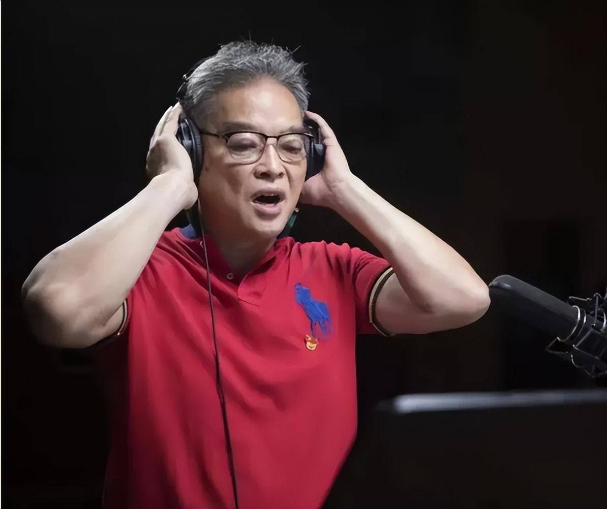 排球名将郑亮:离婚后瘫痪在床,恩师汪嘉伟点亮他的生命灯火_中国男排