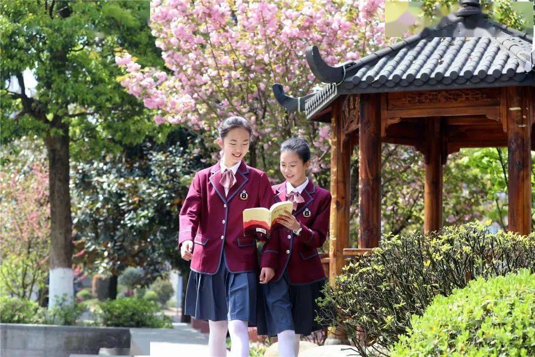 ip印记(三) | 贵阳12所学校校服展示,有你的吗?_青春_少年_南明区