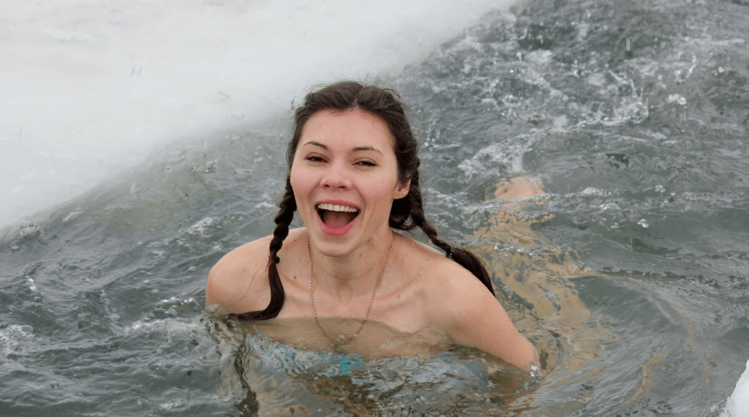 白俄罗斯美女泳装图片