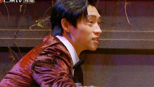 鬼鬼积极搜证,让魏晨帮忙开水却被嫌弃,但鬼鬼对魏晨的称呼亮了