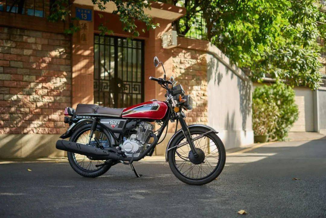 小排车型 | 五羊-本田30周年纪念版cg125 limited 温情上市_搜狐汽车