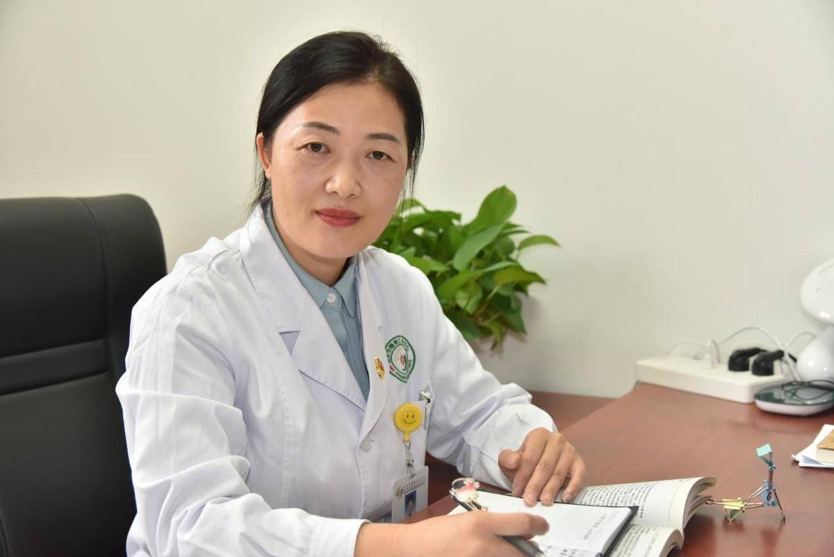 西安市精神卫生中心精神康复科主任田玉梅:自己和自己