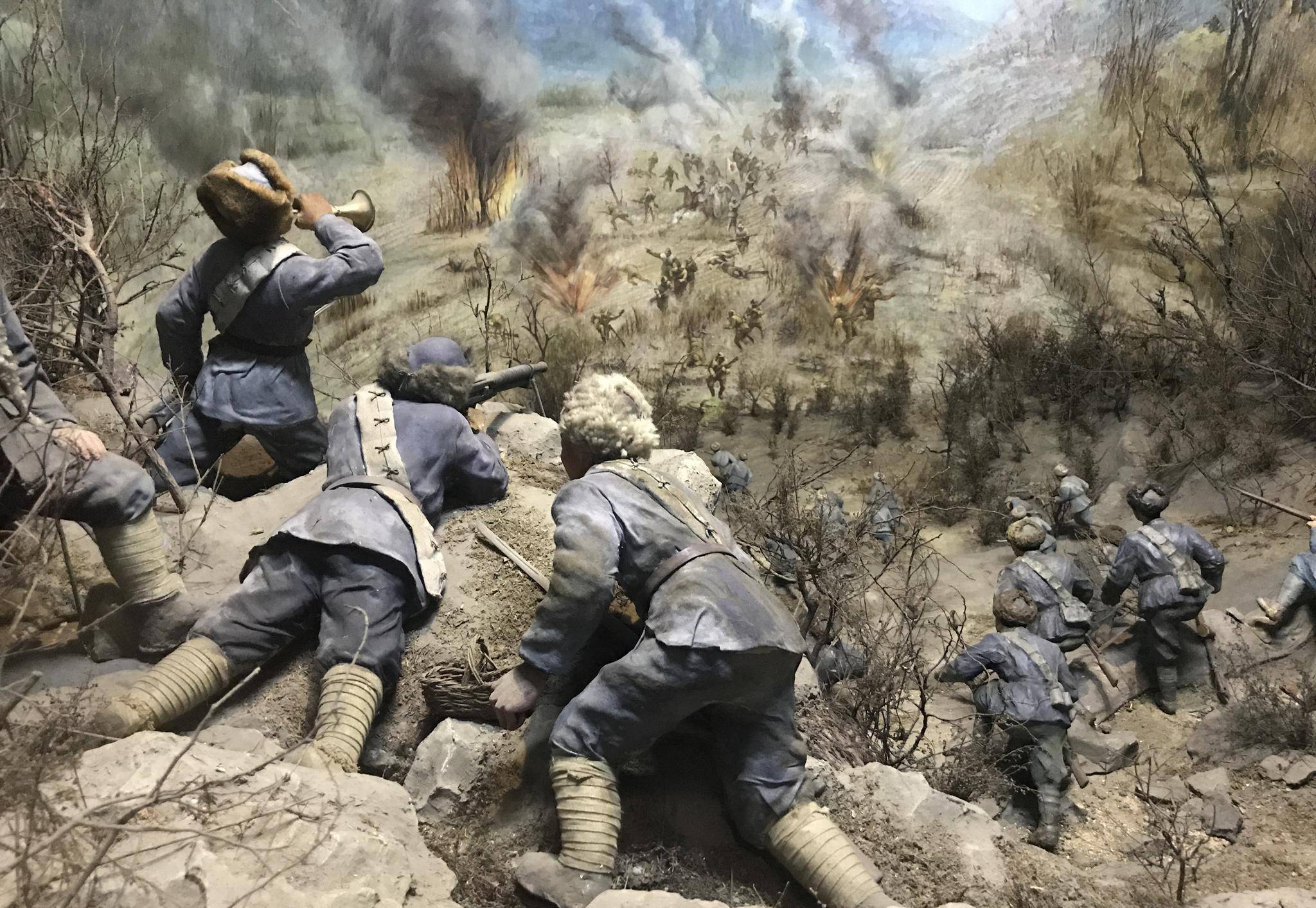 抗联骑兵含泪吃马肉,日军骑兵团口出狂言,一场伏击战让他们后悔_宝清