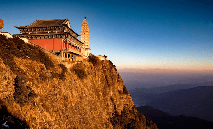 中国八个佛教名山寺庙_寺院_万年寺_九华山