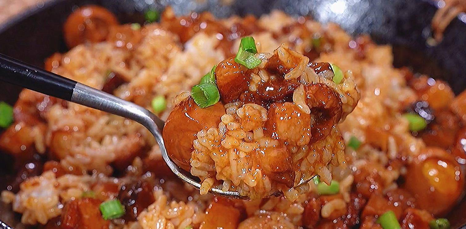 红烧肉饭是家常菜,不用酱油,汤汁浓稠,三碗米饭都不够_五花肉_鲜香菇