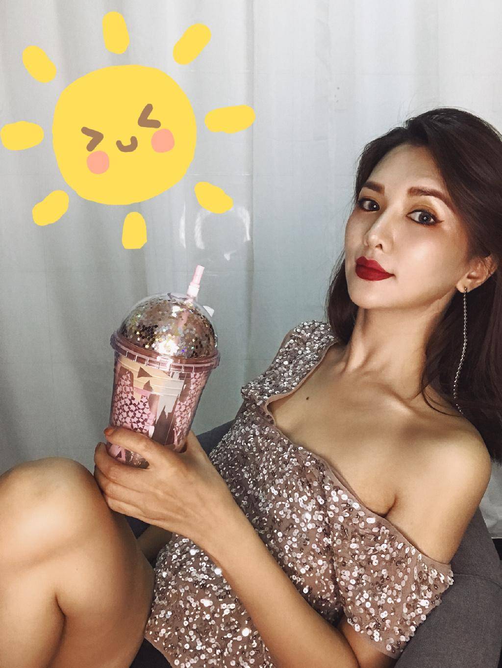 李小璐出镜助理被吐槽!