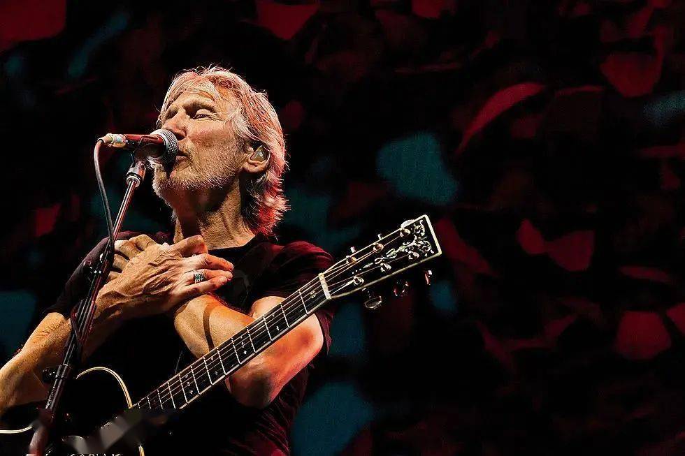 roger watersrogerwaters是70年代最获成功的pink floyd背后的灵魂
