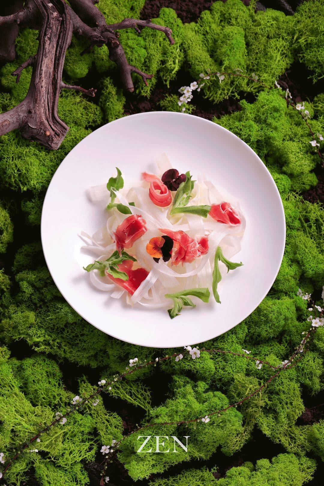 王iced sliced razor clam with pepper白松露粉㸆春笋dry