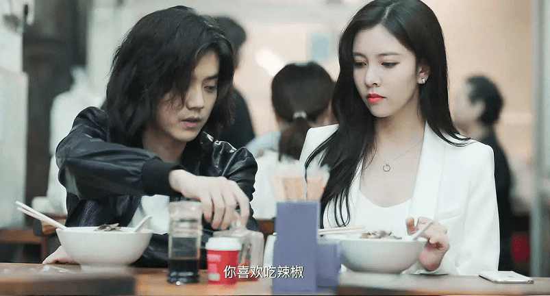 鹿晗出軌美豔女星? 傳深夜出入酒吧與關曉彤許久不聯繫 13 03ee5b234f2a4fc9b9a57bf4e7cb8f46