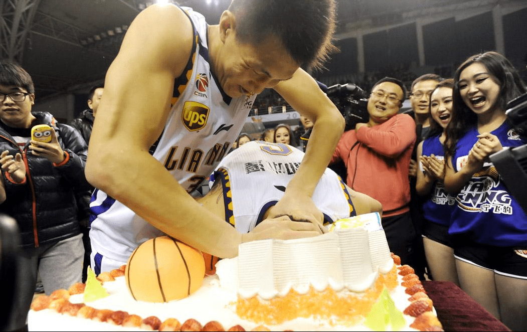 他是张镇麟的模板,辽篮送生日祝福,一个月后复出能帮助球队?