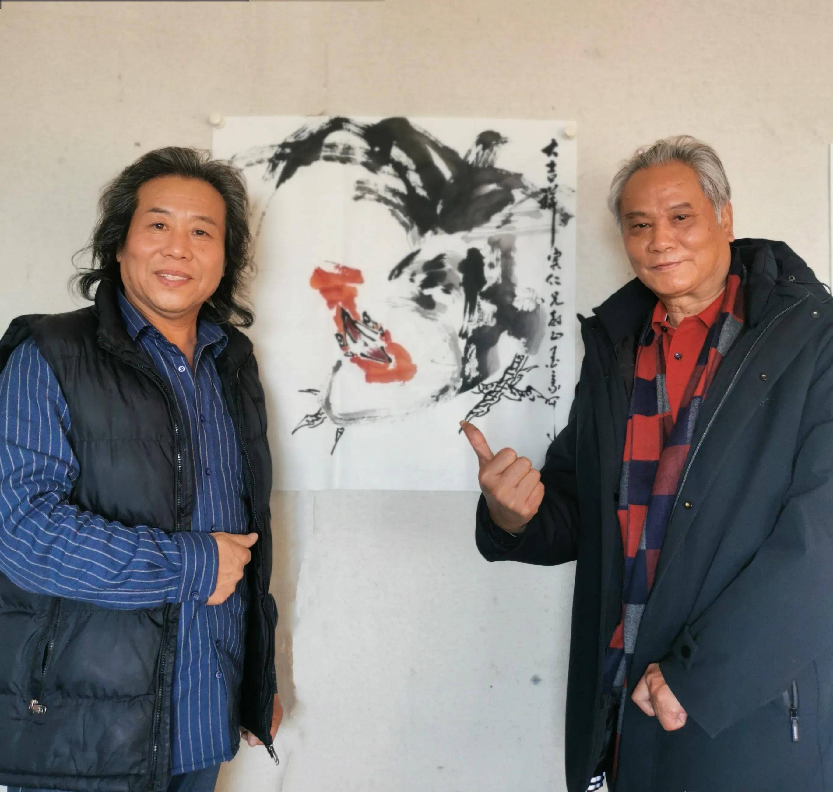 出名片子导演、画家魏宾仁来到北京宋庄艺术小镇造访画家墨豪