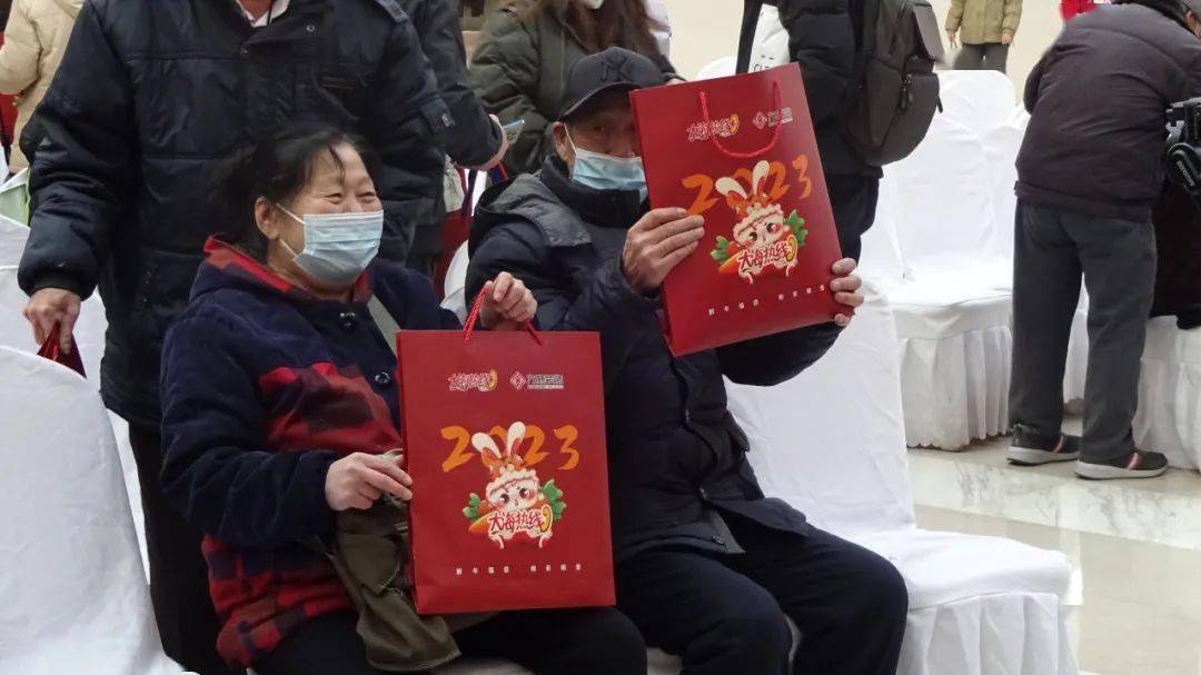 大海热线新福袋 送福到家抚顺行_活动_人们_老三