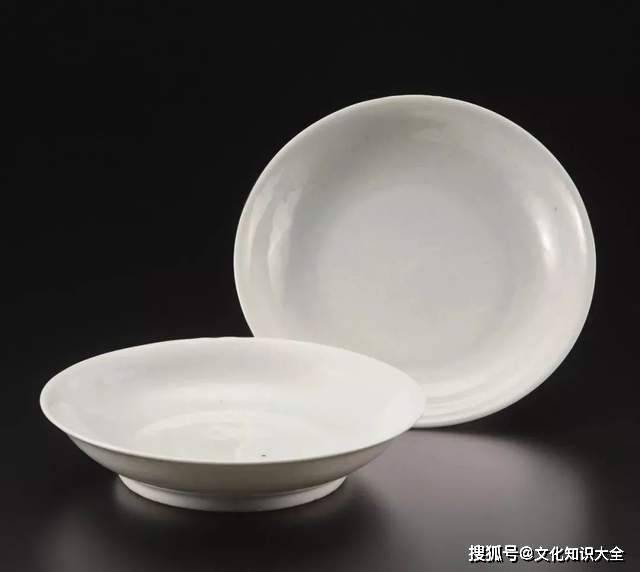 明代永乐甜白釉瓷器鉴定方法和真品特征_搜狐网