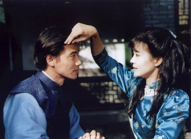 剧集|为琼瑶的"六个梦"流干眼泪,惹你哭的根本就不是爱情_湖南电视台