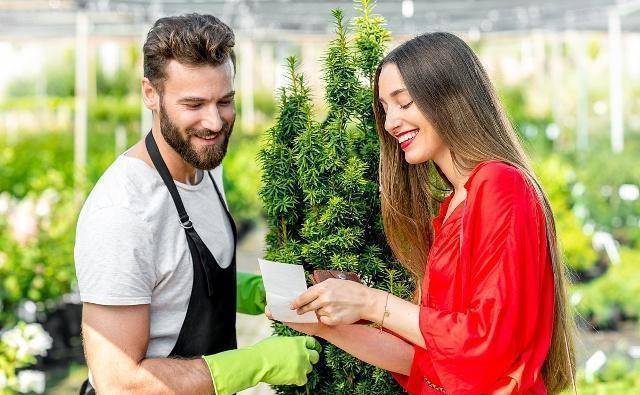 情感故事&婆媳關係首發朋友分親疏,親人也分遠近,在人際關係中,有些人