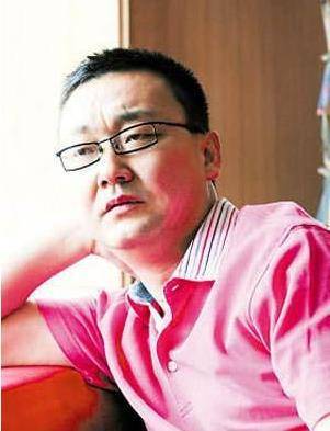 北京"照片"12年后,"翻车"的前电视名嘴马斌,如今怎么样了_节目_评论