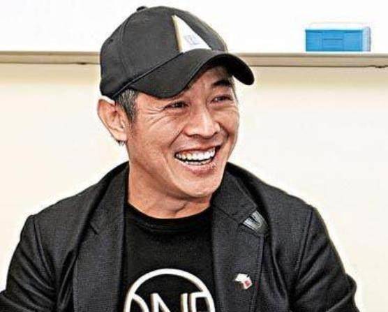 今天是李连杰55岁生日,很遗憾干儿子文章没有送祝福_严重_功夫_眼睛