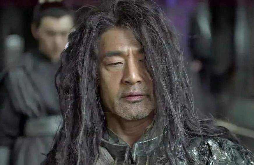 于荣光拍《天龙八部》,剧照亮相,网友:给自己演的配角"开小灶"_乔峰