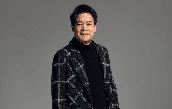 资深演员鲍大志,15岁开始出演电影,现在的人气仍然很高_表演_时候