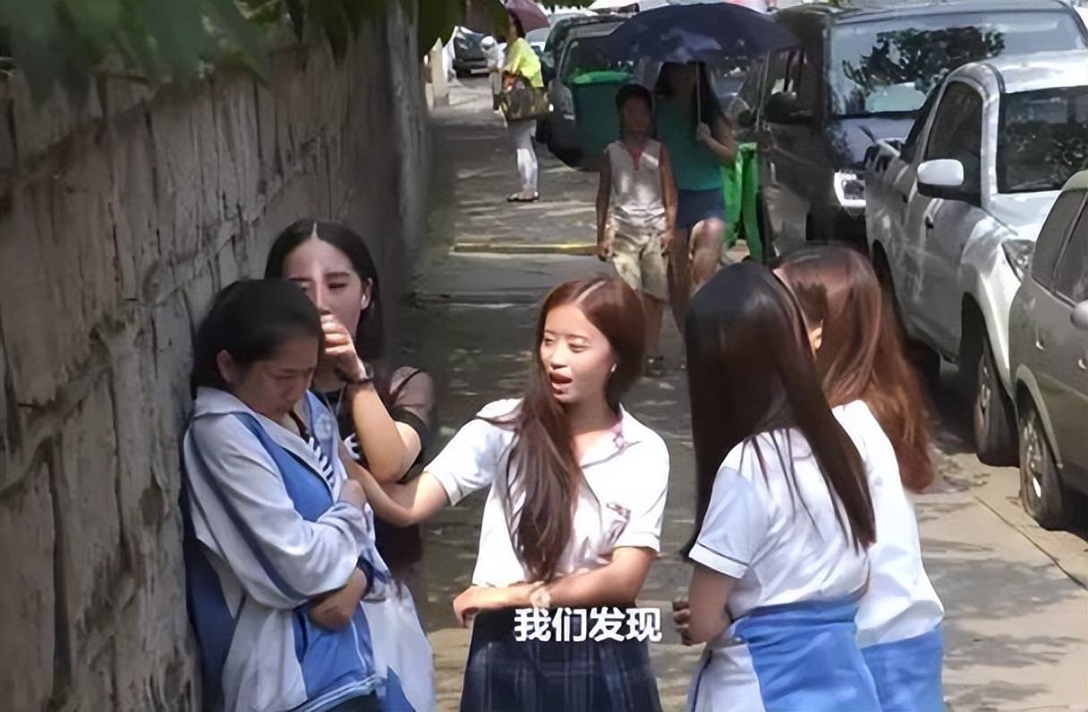 12岁女生被同学扇耳光,全村人为其讨要说法,处理结果大快人心_校园