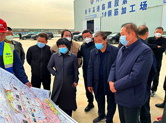 河南省漯河市副市长徐汇川调研周平高速项目_相关_施工_交通