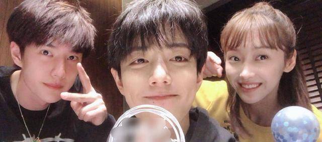 苏志燮公布婚讯后,宣璐发文称对爱情没有了期盼,获肖战粉丝安慰_偶像