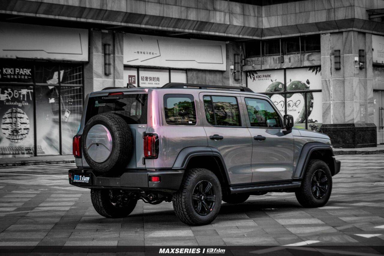 67坦克300-lb改色膜星空灰魅影,流光溢彩_颜色_味道