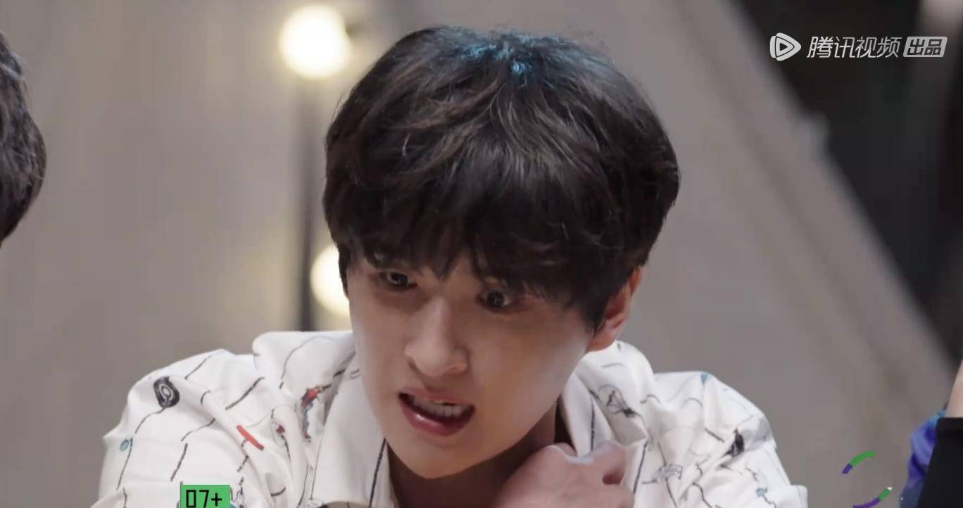 张远首次提到初恋,特意为她写了《替我幸福》,跟詹雯婷有可能吗_女生