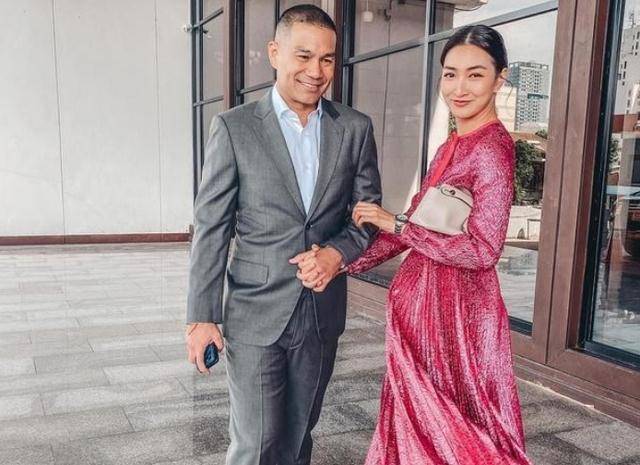 泰星pancake和男友mee经历10年长跑!晒婚庆泰迪熊公仔好事将近_时候_