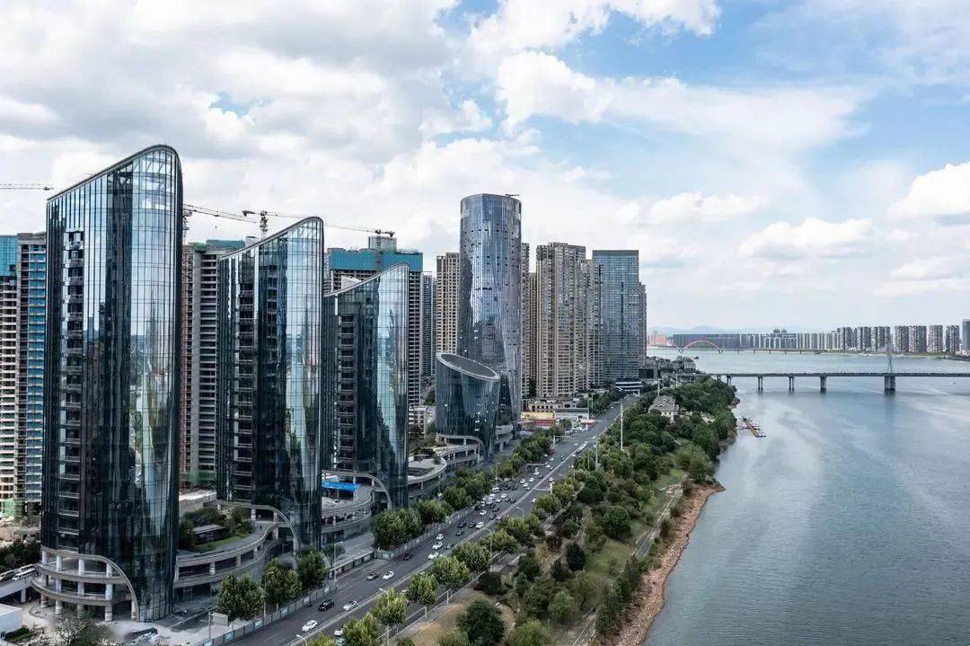 你好!24街镇丨这里是银盆岭街道