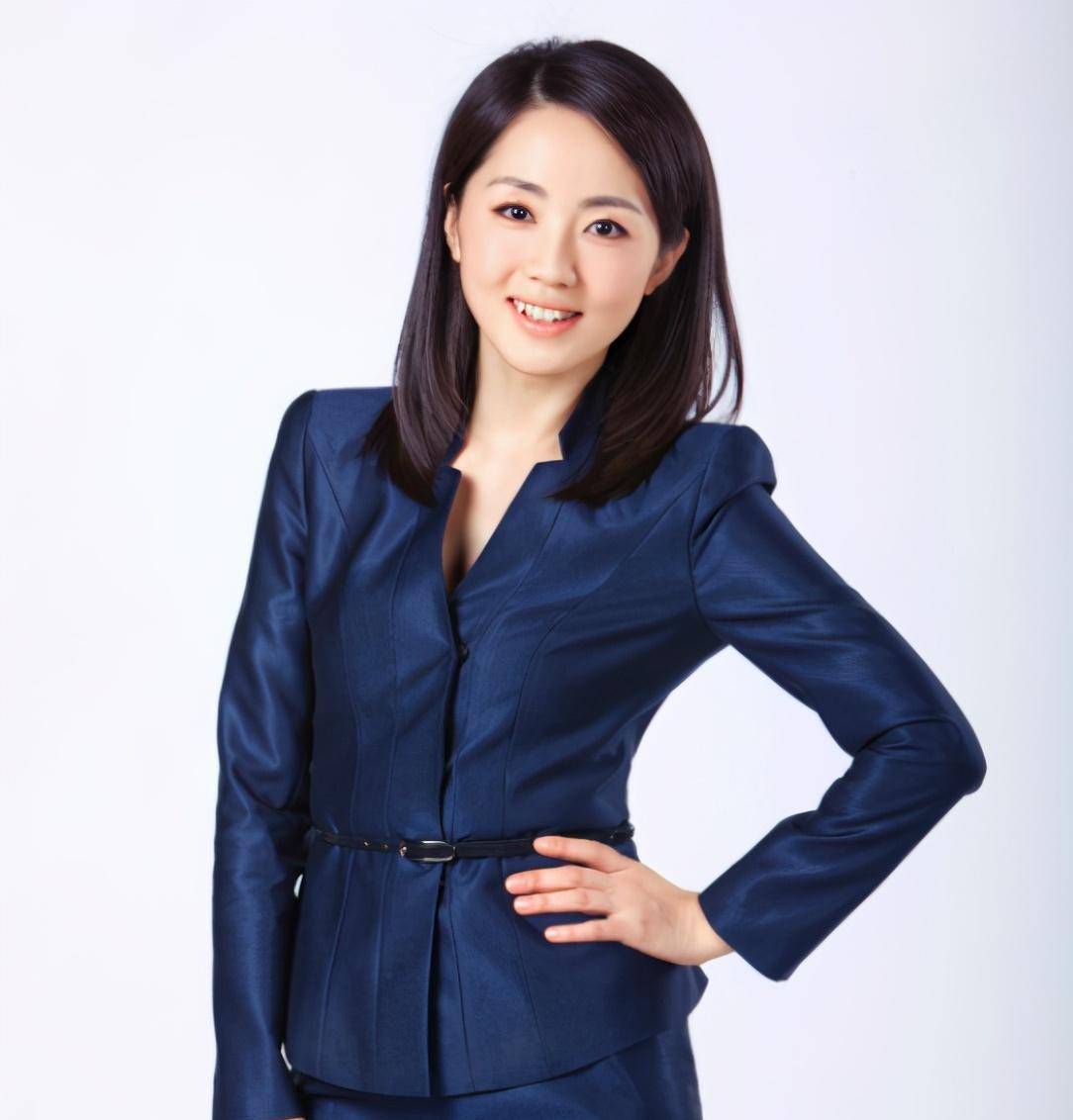 “气象小姐”杨丹,电视主持24年冻龄不老,至今不是正式工_工作_小时候_佟强