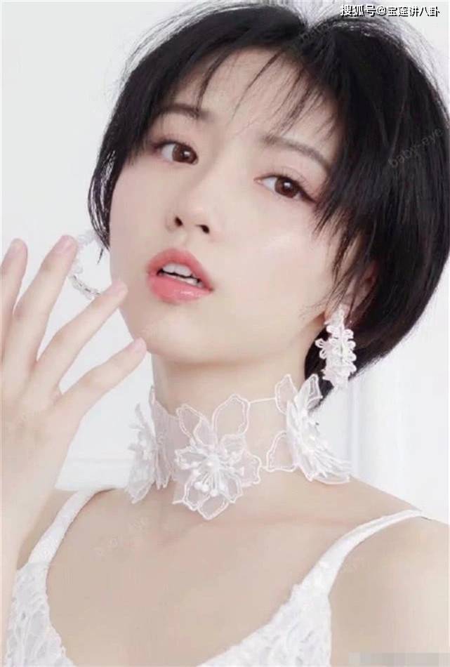 剧中_成为了_长相