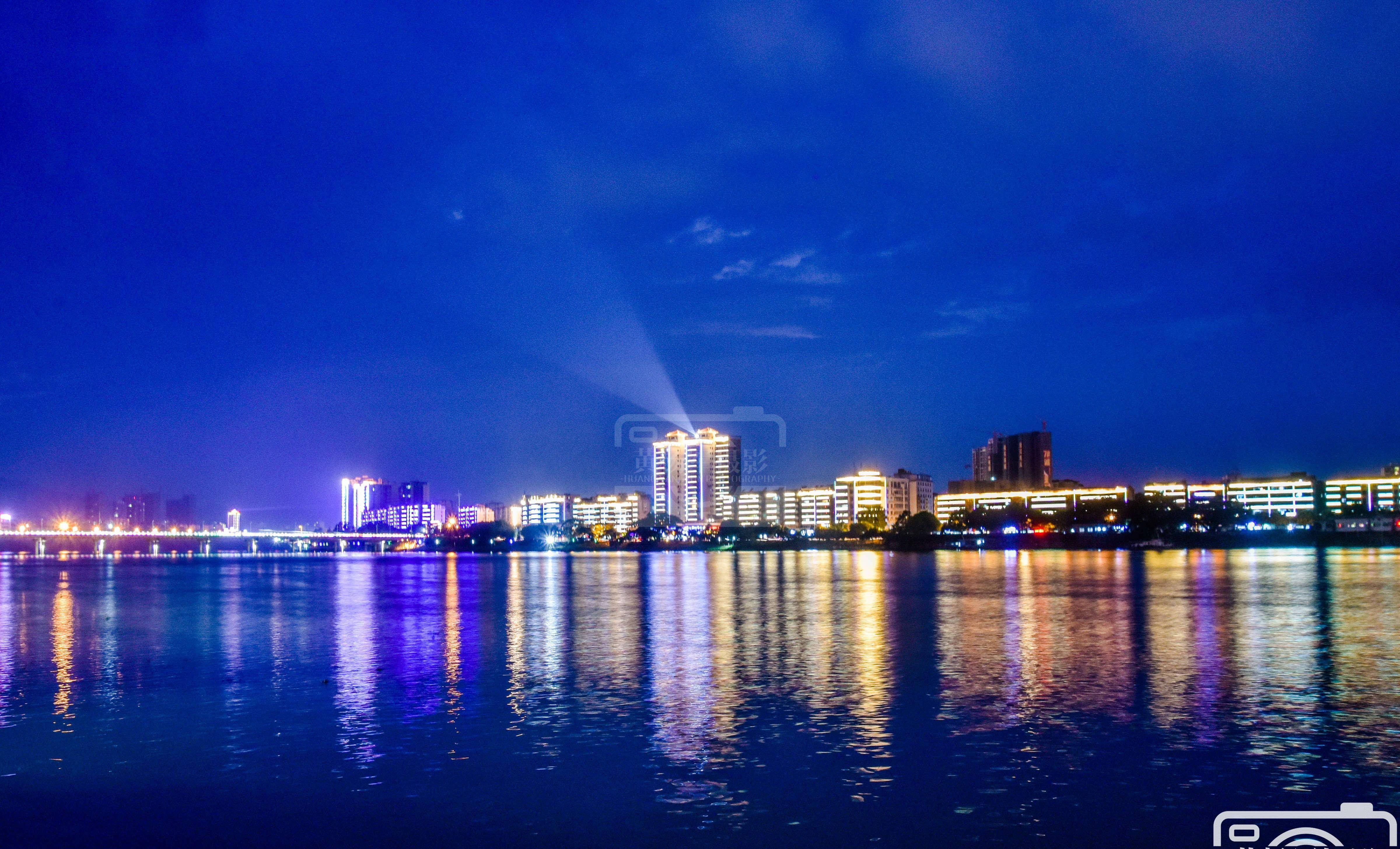 江西于都夜景图片