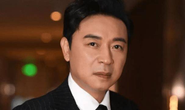 张晞临通过扮演小角色,被大家慢慢所熟知,如今事业红火_生活_观众