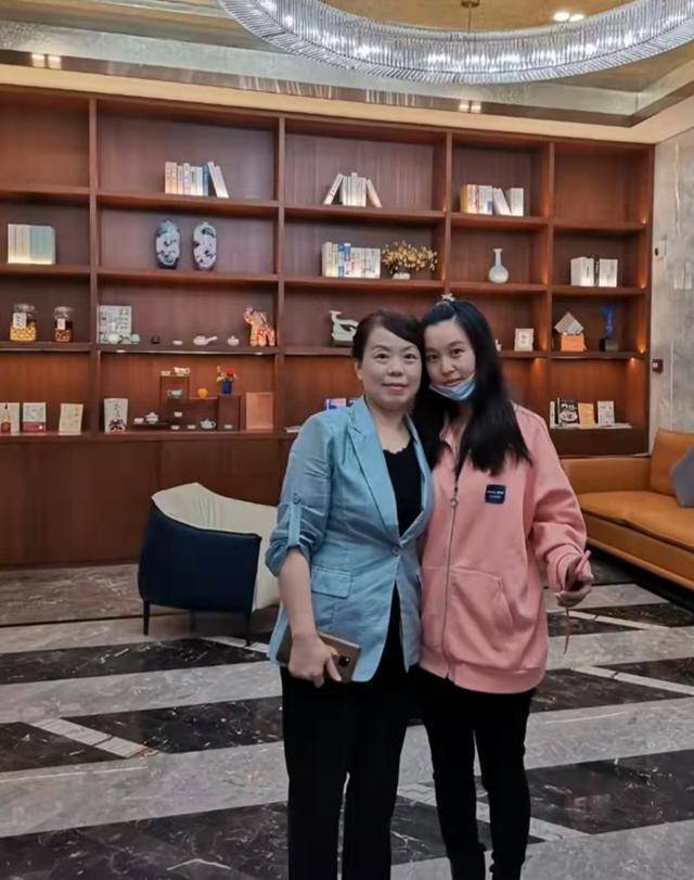 许敏电话称与田家联系特别好,主播回复"您是说是我们在挑事?