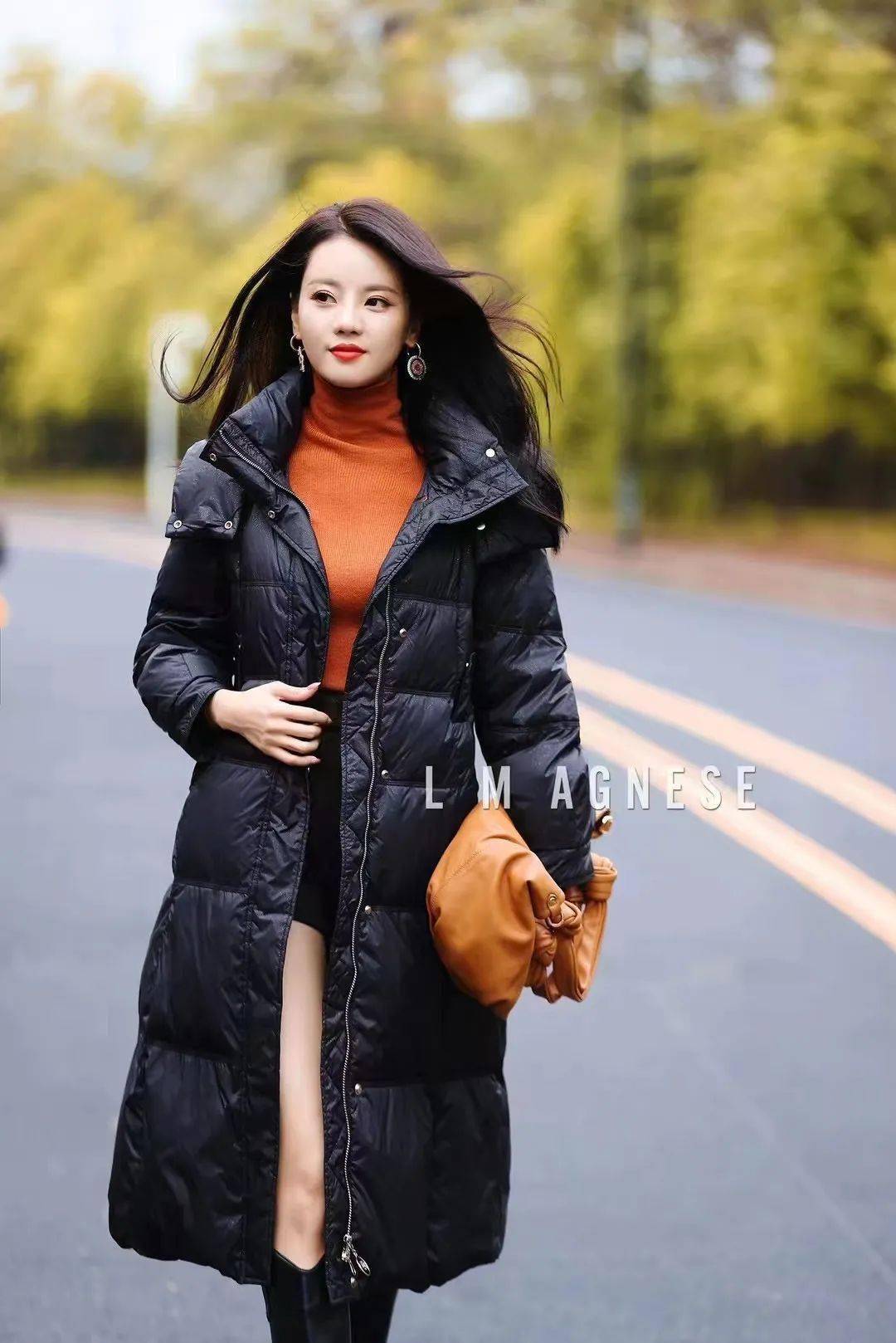 mermaid百搭通勤范羽绒服从容应对日常穿搭需求.