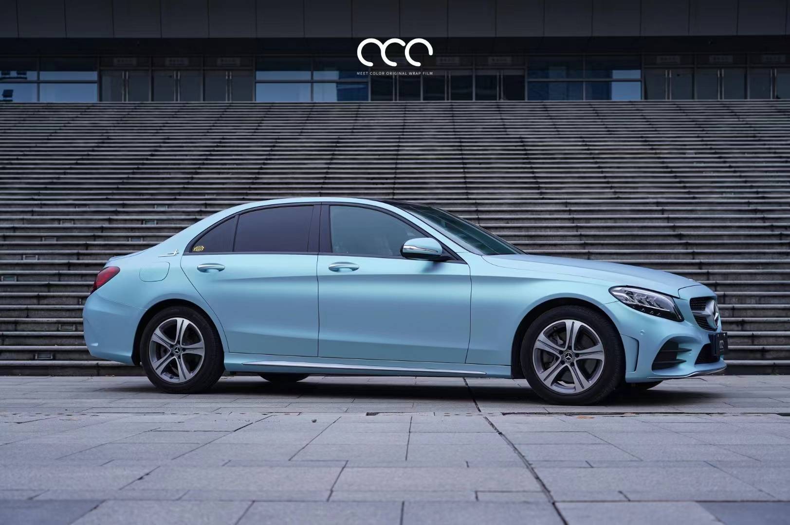 奔驰c级漫彩改色膜渐变亚面蓝幻绿,清新蓝绿_搜狐汽车_搜狐网